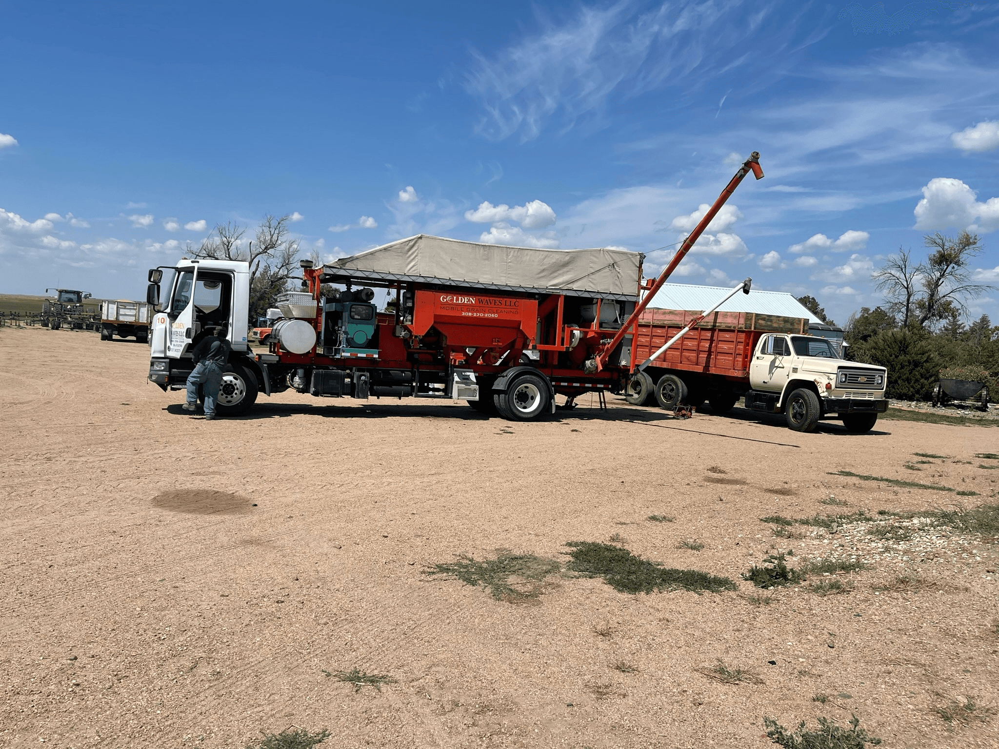 Gallery Image: Golden Waves llc Mobile Grain Cleaning